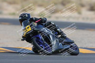 media/Mar-26-2023-CVMA (Sun) [[318ada6d46]]/Race 13 500 Supersport-350 Supersport/